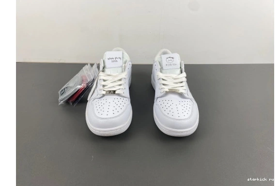 1 SP JORDAN DM7866-292 DM7866-292 SCOTT TRAVIS RETRO OG LOW 0906